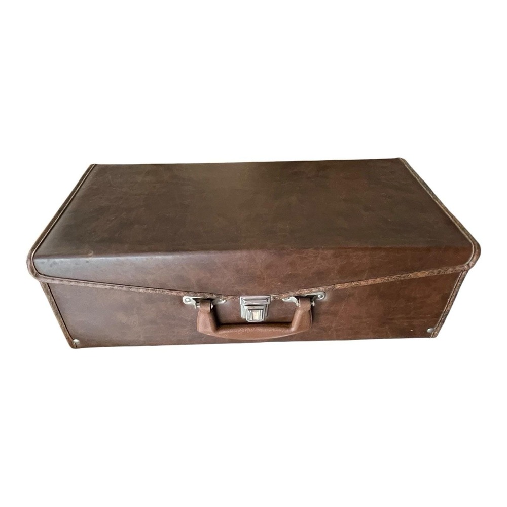 Vintage 8-Track Storage Case 24 Slots Brown Faux Leather